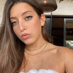 Meet your Posher, Ellie